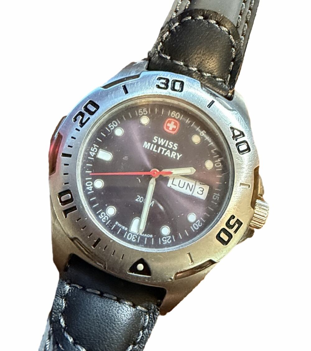 Wenger Swiss Military Diver Watch 200M Day Date Stainless Steel